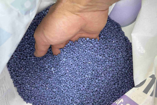 Herbzdüngung mit Vin-Ovocerit: Ein wichtiger Schritt für eine reichhaltige Ernte in der nächsten Saison